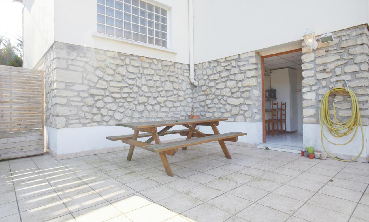 Agreable Maison En Centre Ville Noisy-le-Grand Bagian luar foto
